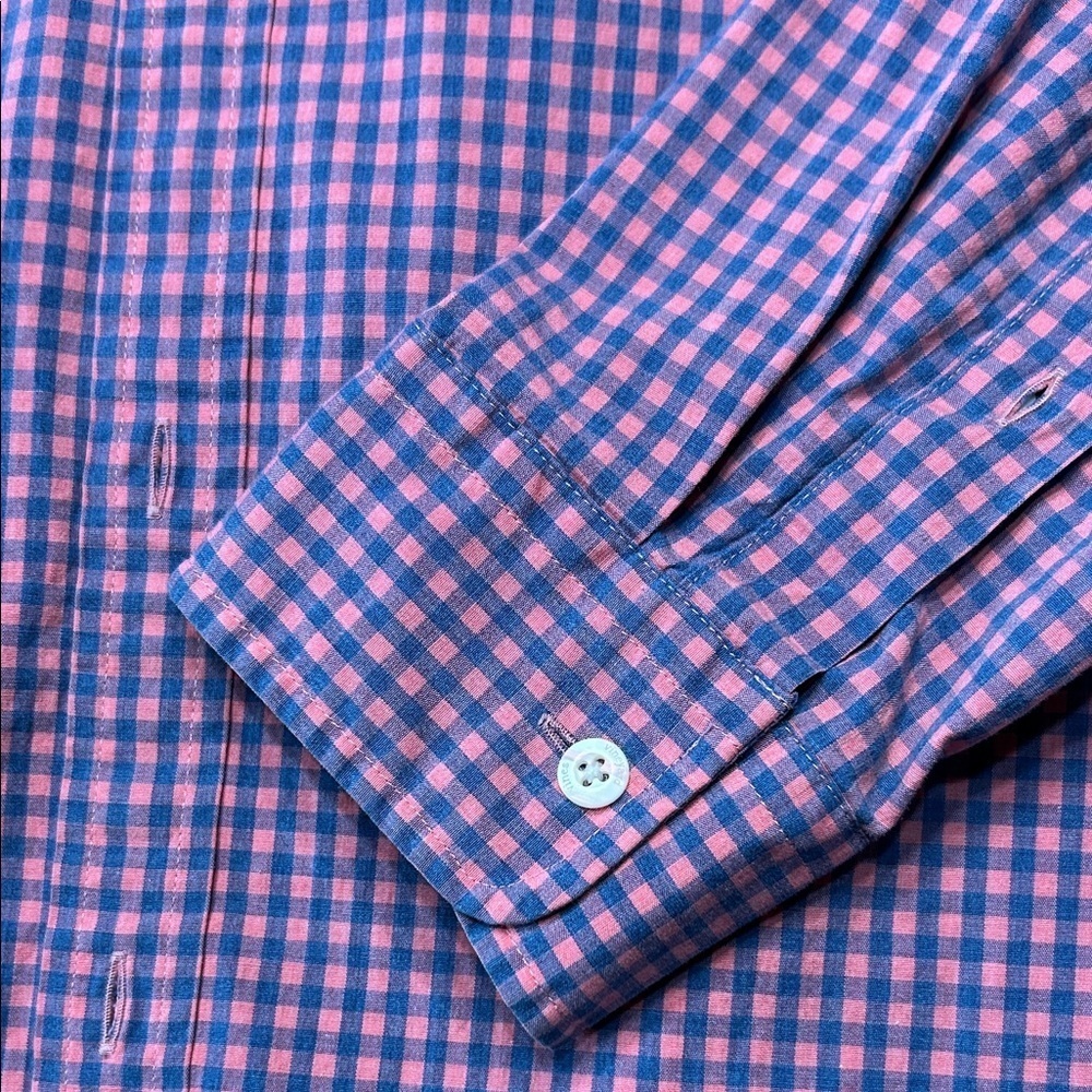 Vineyard Vines Men's Pink and Blue Plaid Shirt - Picture 5 of 5